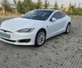 Белый Тесла Модель С, объемом двигателя 0 л и пробегом 70 тыс. км за 14800 $, фото 1 на Automoto.ua