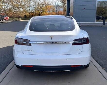 Белый Тесла Модель С, объемом двигателя 0 л и пробегом 78 тыс. км за 7700 $, фото 5 на Automoto.ua