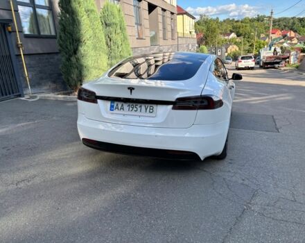Белый Тесла Модель С, объемом двигателя 0 л и пробегом 105 тыс. км за 19900 $, фото 4 на Automoto.ua