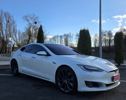 Белый Тесла Модель С, объемом двигателя 0 л и пробегом 445 тыс. км за 339 $, фото 5 на Automoto.ua