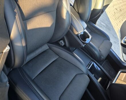 Белый Тесла Модель С, объемом двигателя 0 л и пробегом 445 тыс. км за 339 $, фото 15 на Automoto.ua