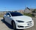 Білий Тесла Модель С, об'ємом двигуна 0 л та пробігом 88 тис. км за 22048 $, фото 2 на Automoto.ua