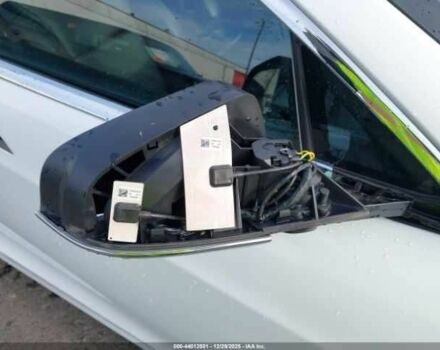 Белый Тесла Модель С, объемом двигателя 0 л и пробегом 51 тыс. км за 4800 $, фото 18 на Automoto.ua