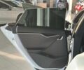 Белый Тесла Модель С, объемом двигателя 1 л и пробегом 95 тыс. км за 28990 $, фото 19 на Automoto.ua
