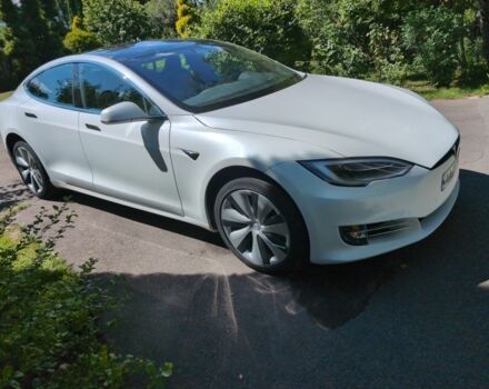 Белый Тесла Модель С, объемом двигателя 0 л и пробегом 49 тыс. км за 34500 $, фото 2 на Automoto.ua