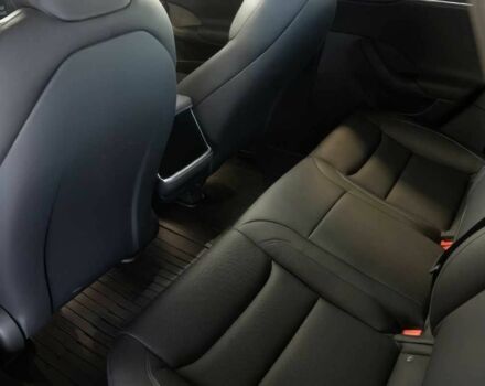 Білий Тесла Модель С, об'ємом двигуна 0 л та пробігом 10 тис. км за 14500 $, фото 8 на Automoto.ua