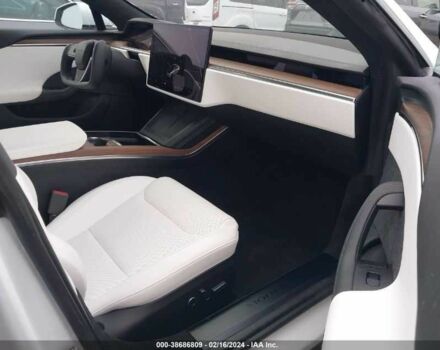 Білий Тесла Модель С, об'ємом двигуна 1 л та пробігом 1 тис. км за 10000 $, фото 4 на Automoto.ua