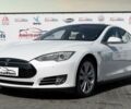 Білий Тесла Модель С, об'ємом двигуна 0 л та пробігом 160 тис. км за 31800 $, фото 1 на Automoto.ua
