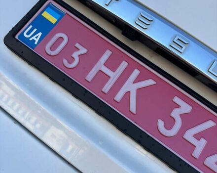 Белый Тесла Модель С, объемом двигателя 0 л и пробегом 178 тыс. км за 15500 $, фото 45 на Automoto.ua