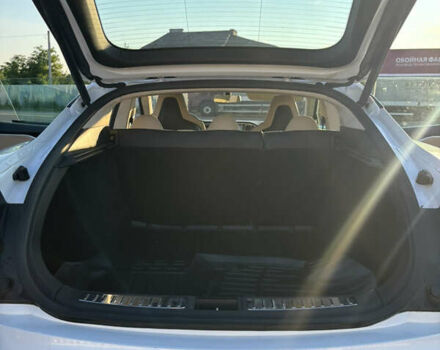 Белый Тесла Модель С, объемом двигателя 0 л и пробегом 178 тыс. км за 15500 $, фото 40 на Automoto.ua