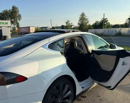 Белый Тесла Модель С, объемом двигателя 0 л и пробегом 178 тыс. км за 15500 $, фото 37 на Automoto.ua