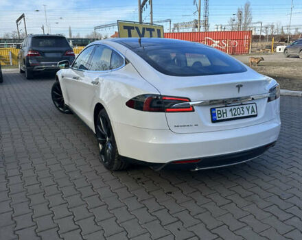 Белый Тесла Модель С, объемом двигателя 0 л и пробегом 112 тыс. км за 15500 $, фото 2 на Automoto.ua
