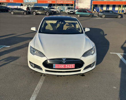 Белый Тесла Модель С, объемом двигателя 0 л и пробегом 178 тыс. км за 15500 $, фото 2 на Automoto.ua