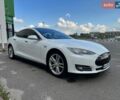 Белый Тесла Модель С, объемом двигателя 0 л и пробегом 192 тыс. км за 12000 $, фото 1 на Automoto.ua