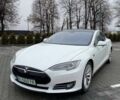 Білий Тесла Модель С, об'ємом двигуна 0 л та пробігом 210 тис. км за 12900 $, фото 1 на Automoto.ua
