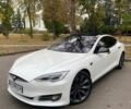 Белый Тесла Модель С, объемом двигателя 0 л и пробегом 178 тыс. км за 12000 $, фото 1 на Automoto.ua