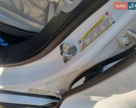 Белый Тесла Модель С, объемом двигателя 0 л и пробегом 190 тыс. км за 13200 $, фото 12 на Automoto.ua