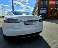Білий Тесла Модель С, об'ємом двигуна 0 л та пробігом 190 тис. км за 11500 $, фото 7 на Automoto.ua