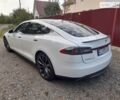 Білий Тесла Модель С, об'ємом двигуна 0 л та пробігом 140 тис. км за 15000 $, фото 5 на Automoto.ua
