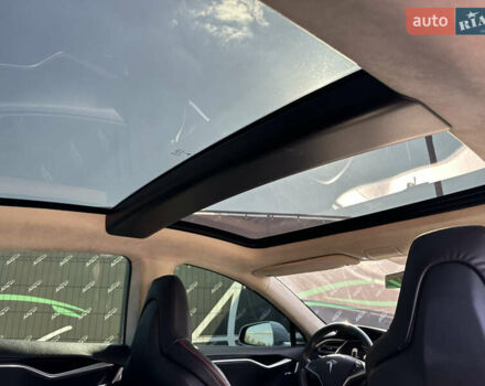 Білий Тесла Модель С, об'ємом двигуна 0 л та пробігом 230 тис. км за 11999 $, фото 12 на Automoto.ua