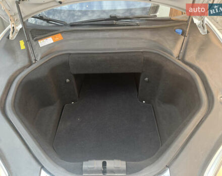 Білий Тесла Модель С, об'ємом двигуна 0 л та пробігом 201 тис. км за 14700 $, фото 10 на Automoto.ua