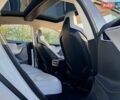 Белый Тесла Модель С, объемом двигателя 0 л и пробегом 111 тыс. км за 10500 $, фото 1 на Automoto.ua