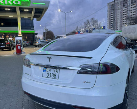 Білий Тесла Модель С, об'ємом двигуна 0 л та пробігом 147 тис. км за 15300 $, фото 4 на Automoto.ua