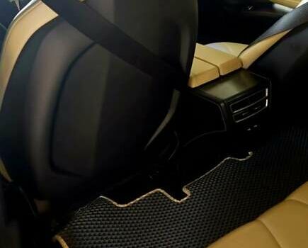 Белый Тесла Модель С, объемом двигателя 0 л и пробегом 161 тыс. км за 15100 $, фото 2 на Automoto.ua