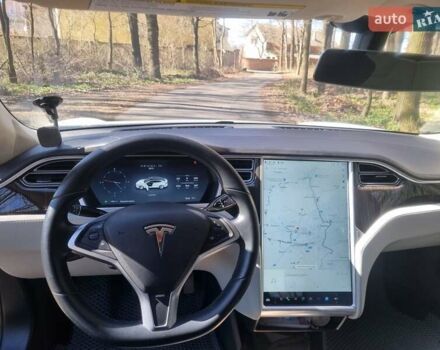Белый Тесла Модель С, объемом двигателя 0 л и пробегом 190 тыс. км за 13200 $, фото 16 на Automoto.ua