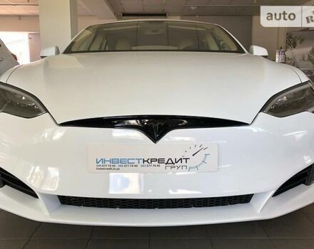 Білий Тесла Модель С, об'ємом двигуна 0 л та пробігом 52 тис. км за 30499 $, фото 3 на Automoto.ua