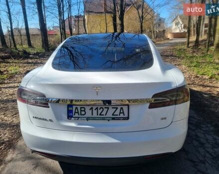 Белый Тесла Модель С, объемом двигателя 0 л и пробегом 190 тыс. км за 13200 $, фото 2 на Automoto.ua