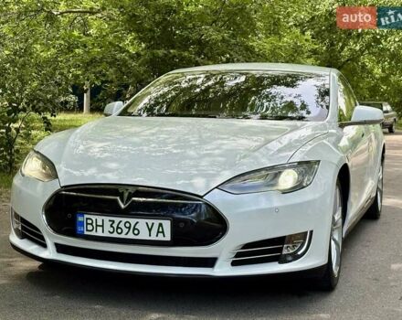 Білий Тесла Модель С, об'ємом двигуна 0 л та пробігом 103 тис. км за 14600 $, фото 13 на Automoto.ua