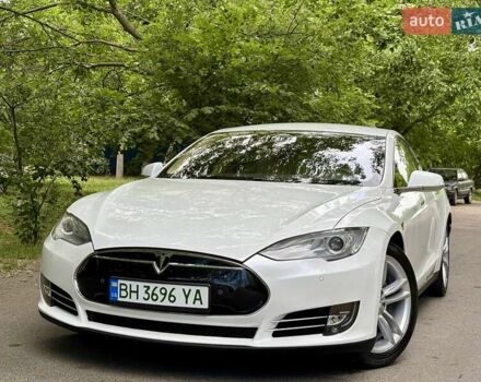 Білий Тесла Модель С, об'ємом двигуна 0 л та пробігом 103 тис. км за 14600 $, фото 31 на Automoto.ua