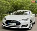 Белый Тесла Модель С, объемом двигателя 0 л и пробегом 103 тыс. км за 14600 $, фото 32 на Automoto.ua