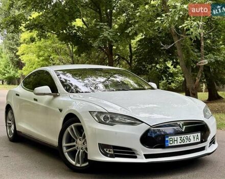 Білий Тесла Модель С, об'ємом двигуна 0 л та пробігом 103 тис. км за 14600 $, фото 44 на Automoto.ua