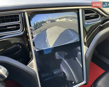 Білий Тесла Модель С, об'ємом двигуна 0 л та пробігом 230 тис. км за 11999 $, фото 14 на Automoto.ua