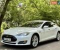 Белый Тесла Модель С, объемом двигателя 0 л и пробегом 103 тыс. км за 14600 $, фото 1 на Automoto.ua