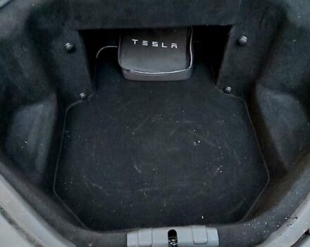 Білий Тесла Модель С, об'ємом двигуна 0 л та пробігом 197 тис. км за 11000 $, фото 10 на Automoto.ua