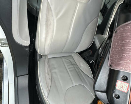 Белый Тесла Модель С, объемом двигателя 0 л и пробегом 149 тыс. км за 12200 $, фото 10 на Automoto.ua