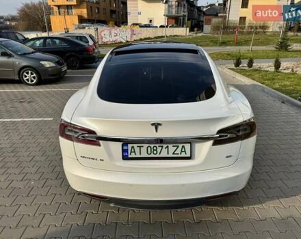 Белый Тесла Модель С, объемом двигателя 0 л и пробегом 260 тыс. км за 12200 $, фото 5 на Automoto.ua