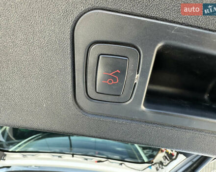 Білий Тесла Модель С, об'ємом двигуна 0 л та пробігом 230 тис. км за 11999 $, фото 27 на Automoto.ua