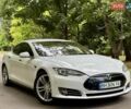 Белый Тесла Модель С, объемом двигателя 0 л и пробегом 103 тыс. км за 14600 $, фото 43 на Automoto.ua
