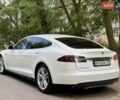 Белый Тесла Модель С, объемом двигателя 0 л и пробегом 103 тыс. км за 14600 $, фото 24 на Automoto.ua