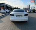 Белый Тесла Модель С, объемом двигателя 0 л и пробегом 166 тыс. км за 16000 $, фото 12 на Automoto.ua