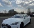 Білий Тесла Модель С, об'ємом двигуна 0 л та пробігом 117 тис. км за 11850 $, фото 1 на Automoto.ua