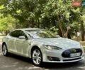 Белый Тесла Модель С, объемом двигателя 0 л и пробегом 103 тыс. км за 14600 $, фото 7 на Automoto.ua