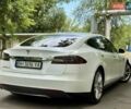 Белый Тесла Модель С, объемом двигателя 0 л и пробегом 103 тыс. км за 14600 $, фото 42 на Automoto.ua