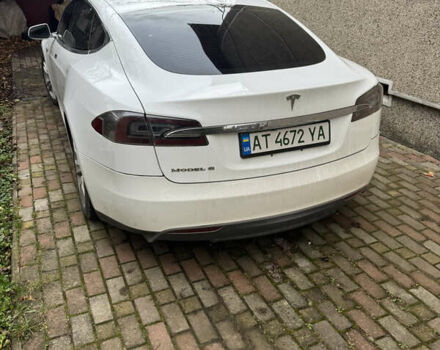 Белый Тесла Модель С, объемом двигателя 0 л и пробегом 150 тыс. км за 11499 $, фото 3 на Automoto.ua