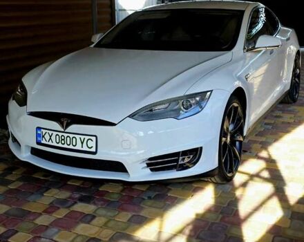 Белый Тесла Модель С, объемом двигателя 0 л и пробегом 161 тыс. км за 15100 $, фото 4 на Automoto.ua