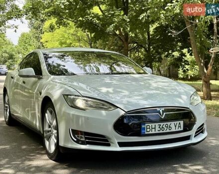 Білий Тесла Модель С, об'ємом двигуна 0 л та пробігом 103 тис. км за 14600 $, фото 8 на Automoto.ua